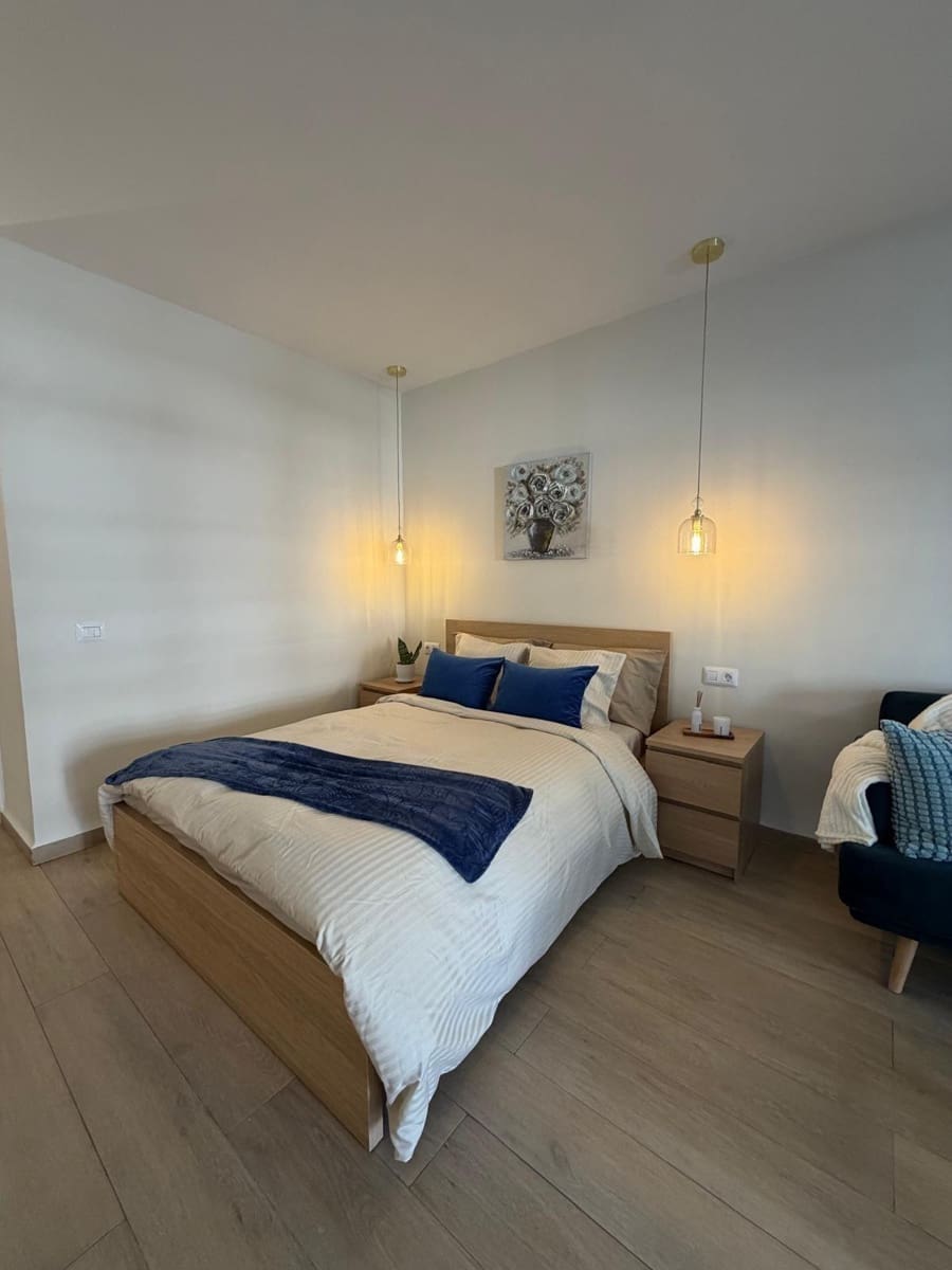 Studio for sale in Puerto de la Cruz with pool garage - € 199,000 (Ref: 9735588)