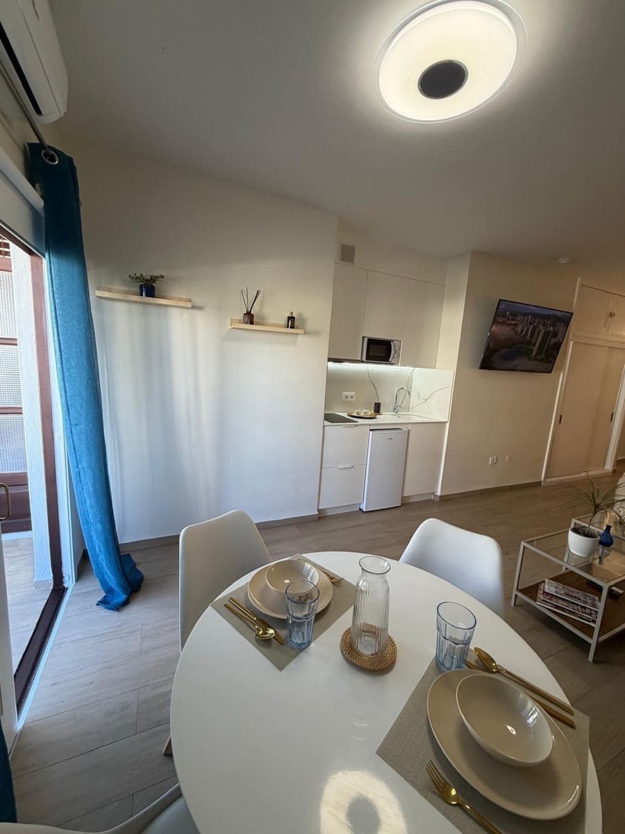 Studio for sale in Puerto de la Cruz with pool garage - € 199,000 (Ref: 9735588)