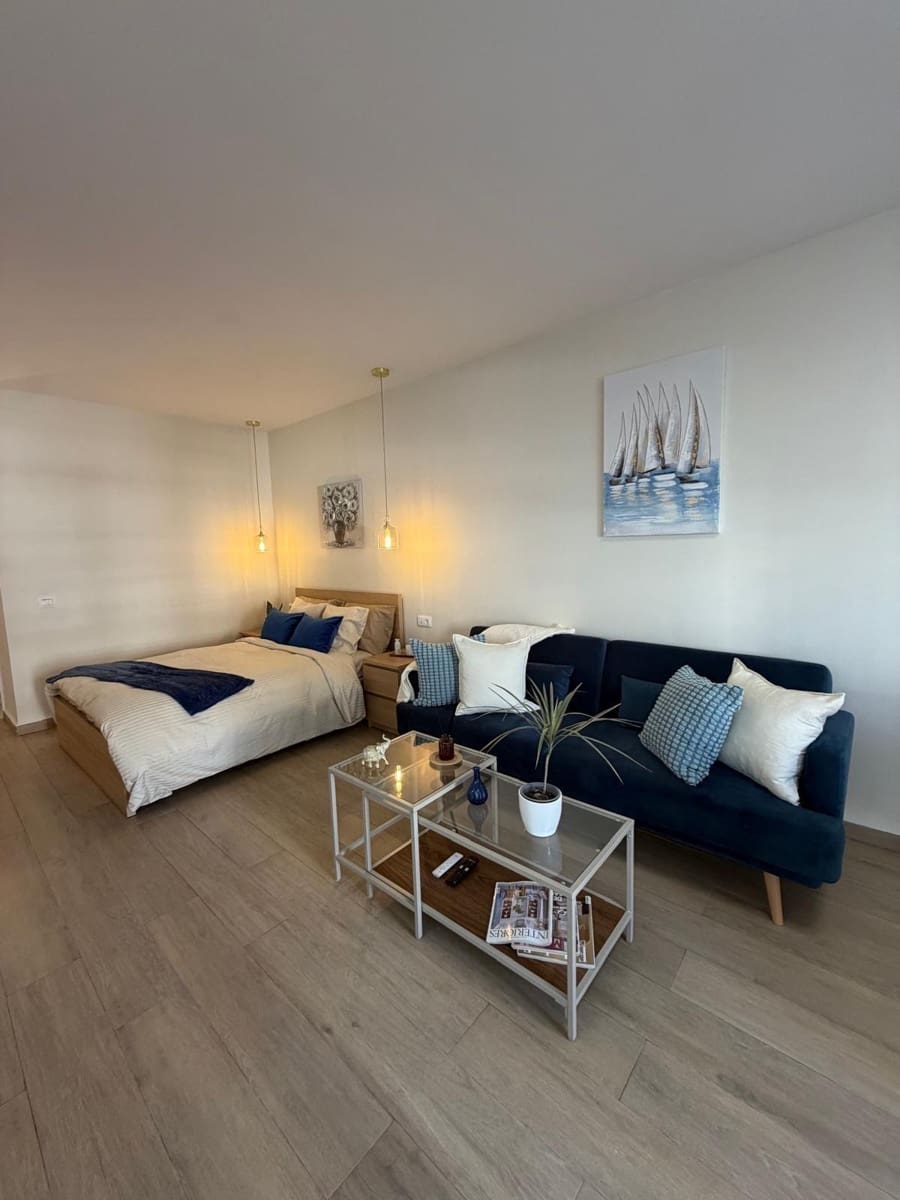Studio for sale in Puerto de la Cruz with pool garage - € 199,000 (Ref: 9735588)