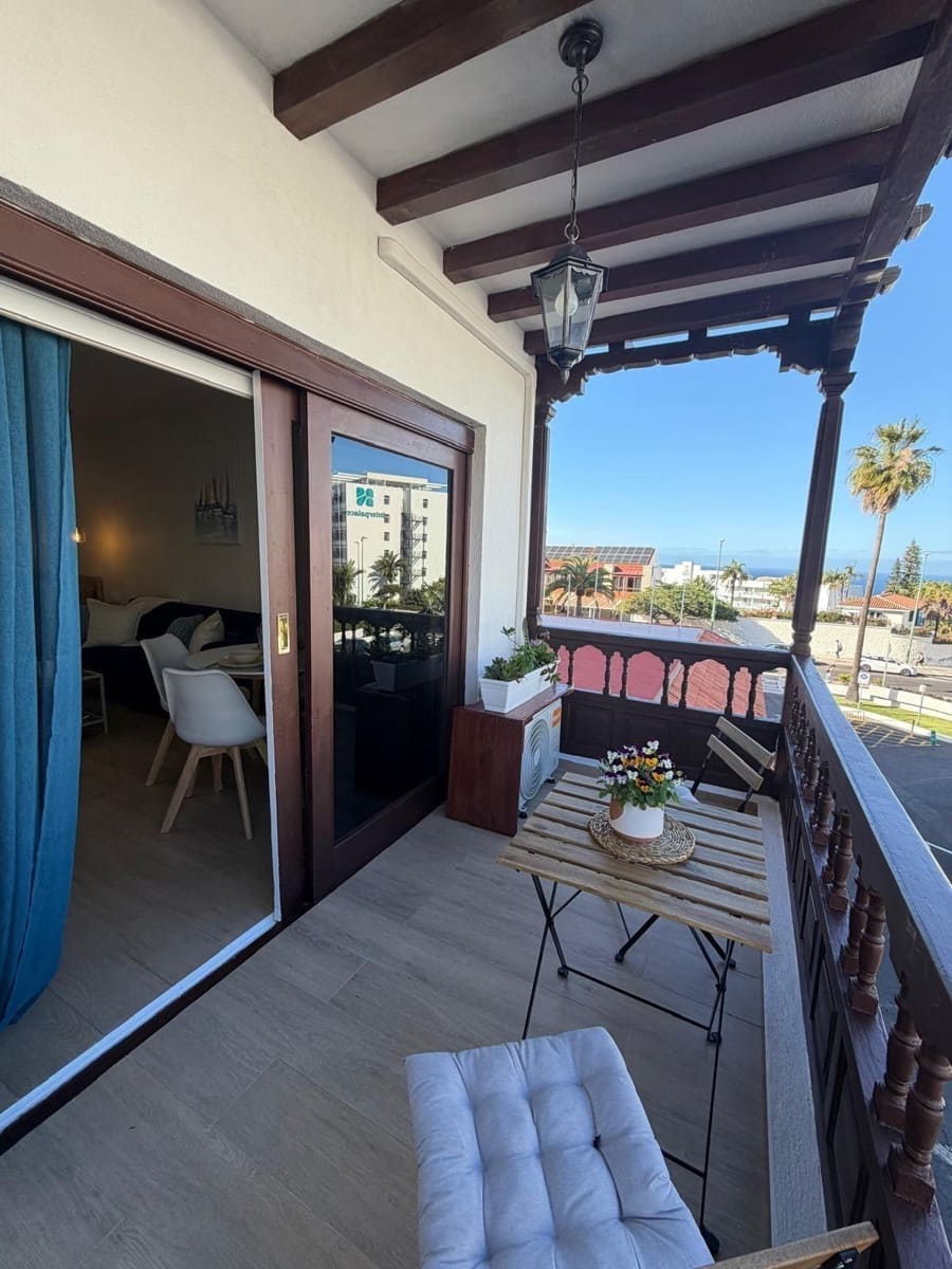 Studio for sale in Puerto de la Cruz with pool garage - € 199,000 (Ref: 9735588)
