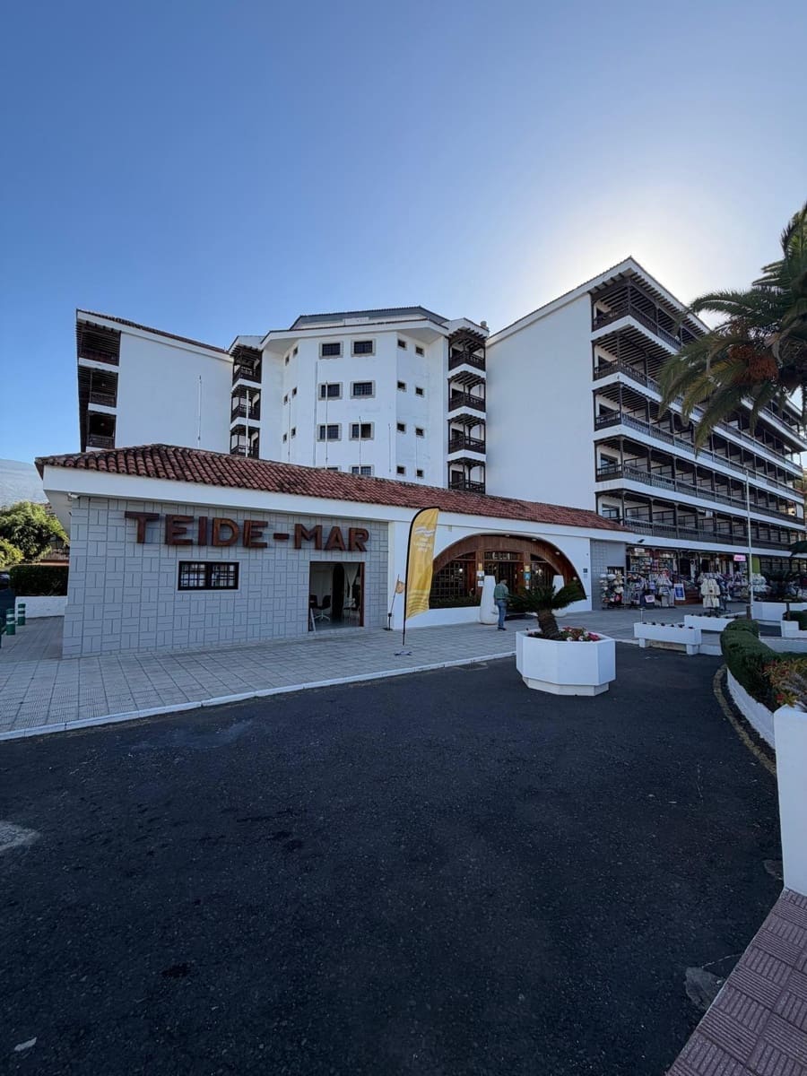 Studio for sale in Puerto de la Cruz with pool garage - € 199,000 (Ref: 9735588)
