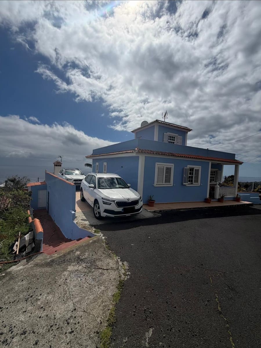 7 Zimmer Villa zu verkaufen in Villa de Mazo mit Pool Garage - 499.000 € (Ref: 9780561)