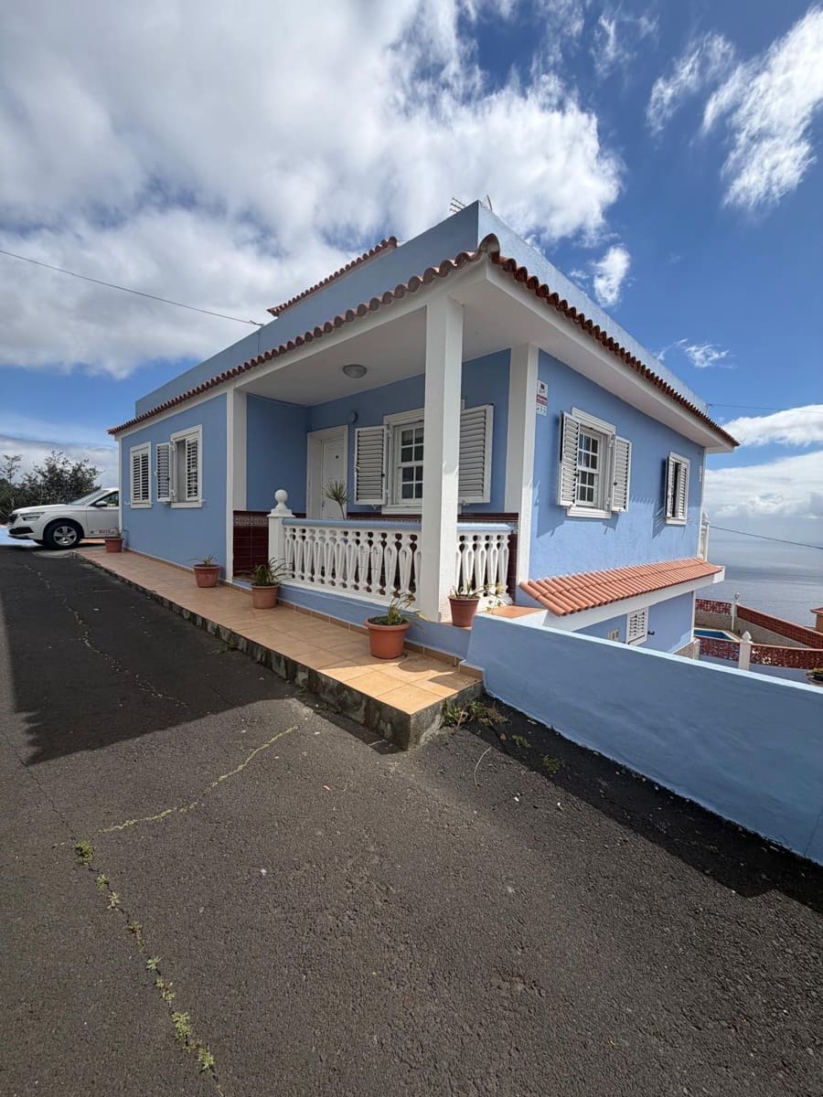 7 Zimmer Villa zu verkaufen in Villa de Mazo mit Pool Garage - 499.000 € (Ref: 9780561)