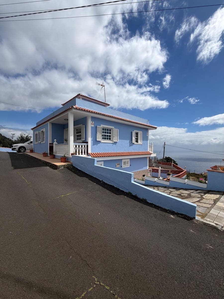 7 Zimmer Villa zu verkaufen in Villa de Mazo mit Pool Garage - 499.000 € (Ref: 9780561)