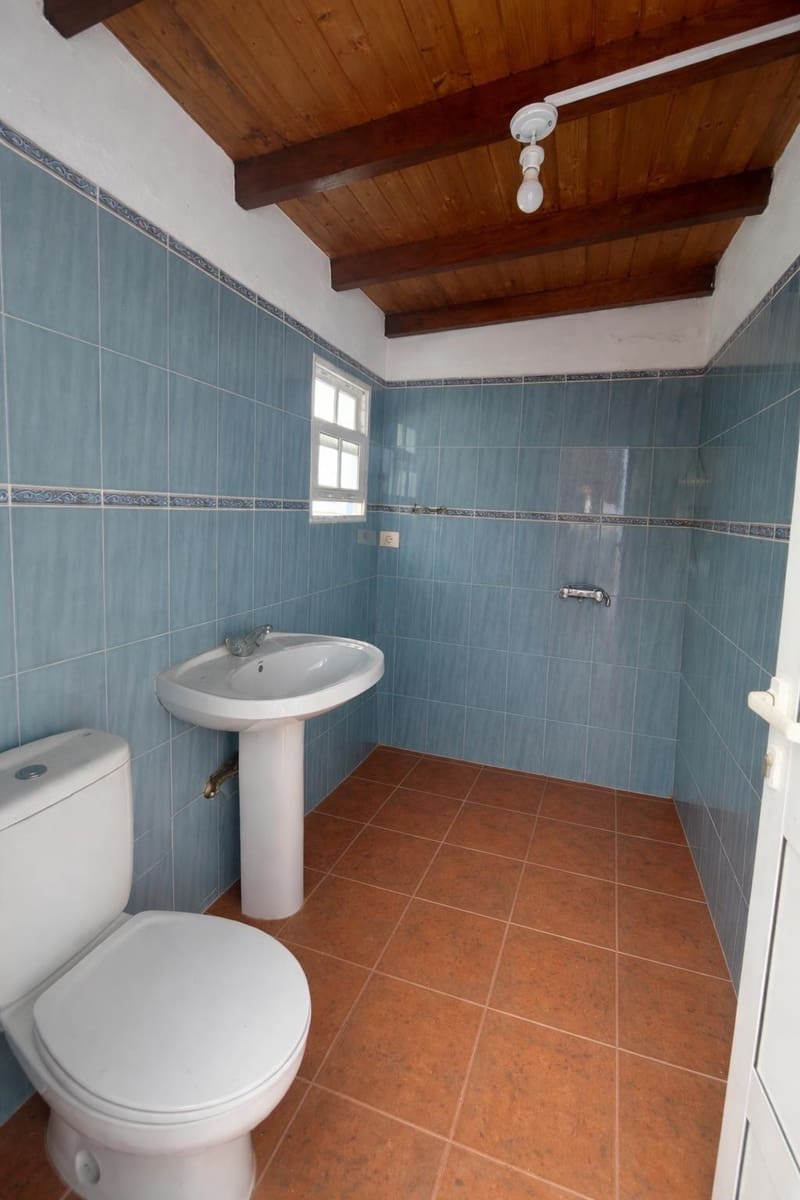 7 Zimmer Villa zu verkaufen in Villa de Mazo mit Pool Garage - 499.000 € (Ref: 9780561)