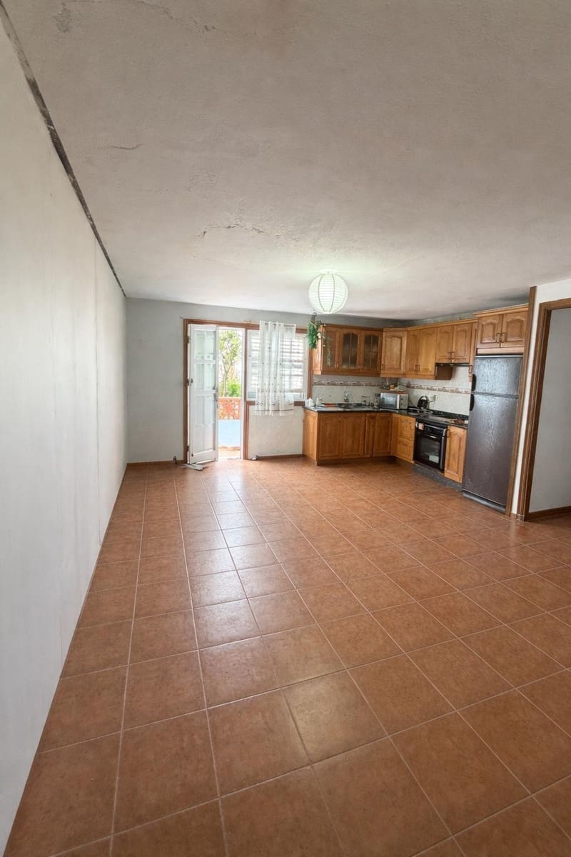 7 Zimmer Villa zu verkaufen in Villa de Mazo mit Pool Garage - 499.000 € (Ref: 9780561)