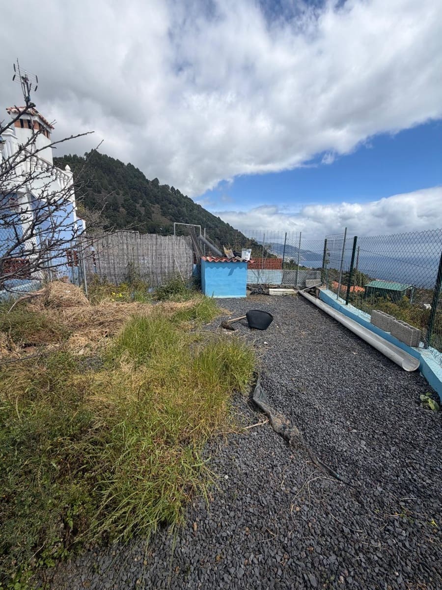 7 Zimmer Villa zu verkaufen in Villa de Mazo mit Pool Garage - 499.000 € (Ref: 9780561)