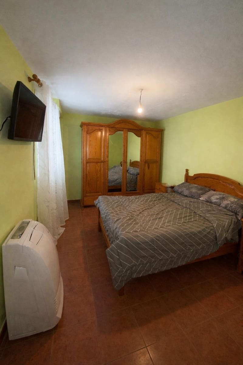 7 Zimmer Villa zu verkaufen in Villa de Mazo mit Pool Garage - 499.000 € (Ref: 9780561)