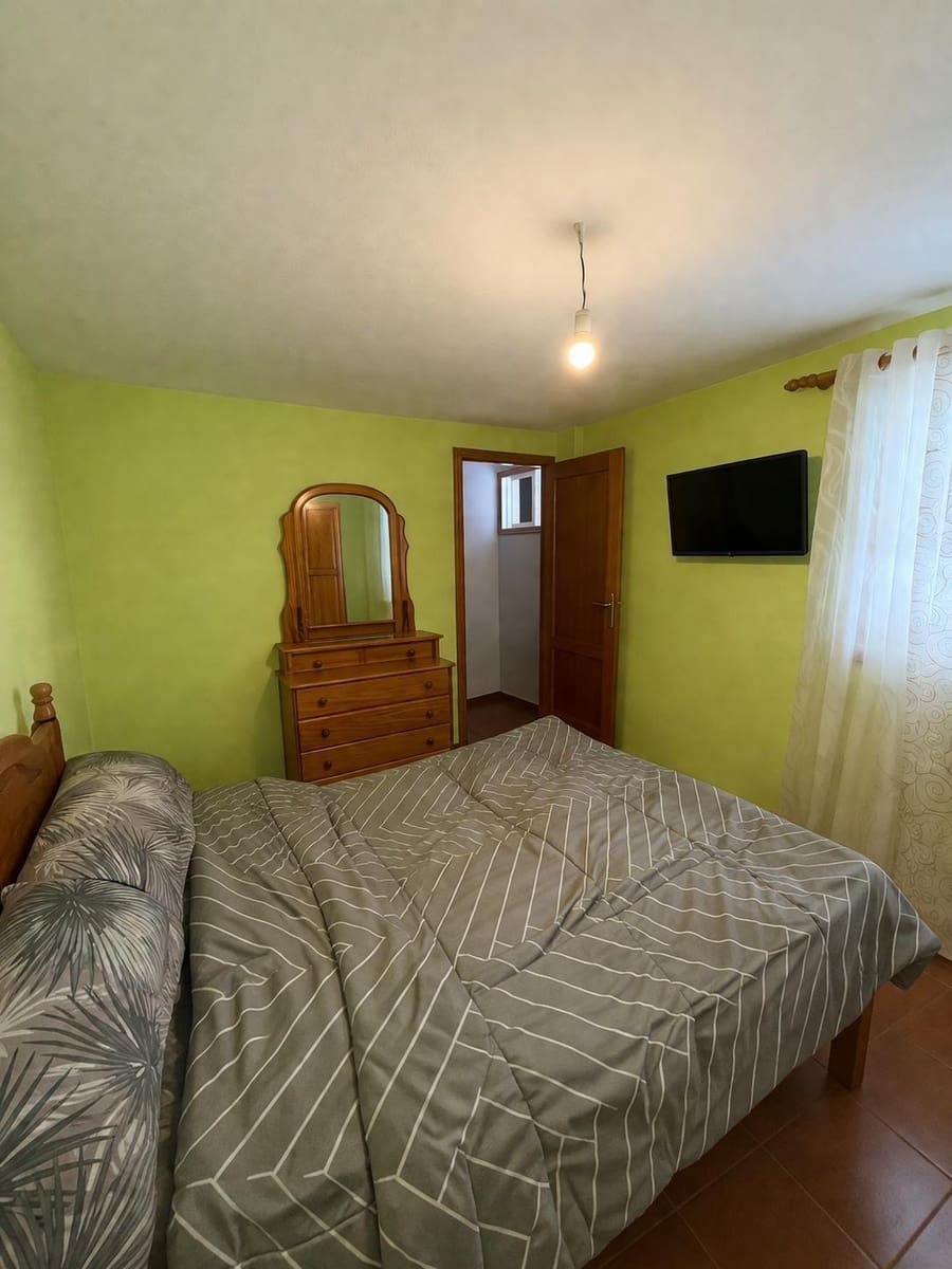 7 Zimmer Villa zu verkaufen in Villa de Mazo mit Pool Garage - 499.000 € (Ref: 9780561)