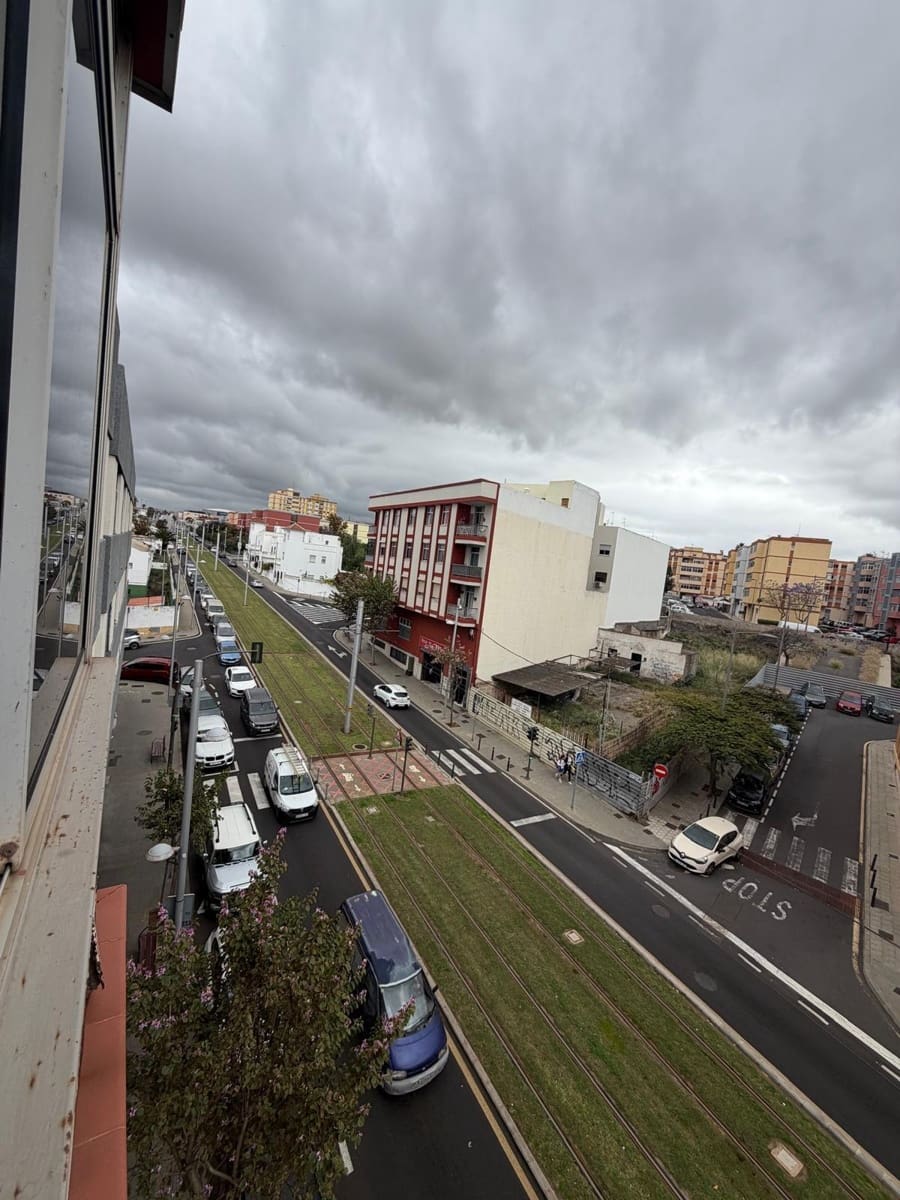 3 soveværelse Lejlighed til salg i San Cristobal de La Laguna med garage - € 325.000 (Ref: 9794639)