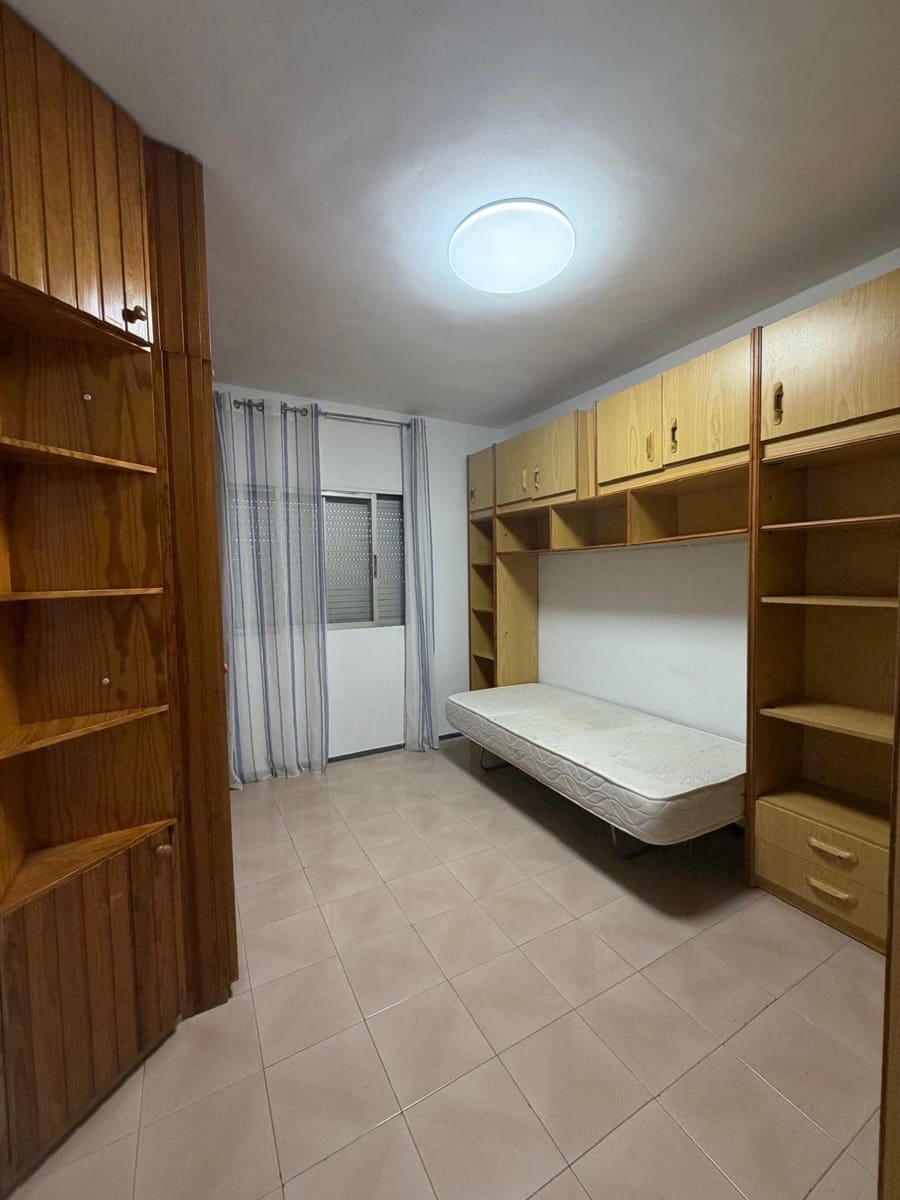 3 soveværelse Lejlighed til salg i San Cristobal de La Laguna med garage - € 325.000 (Ref: 9794639)