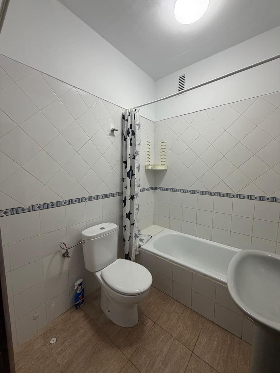 3 soveværelse Lejlighed til salg i San Cristobal de La Laguna med garage - € 325.000 (Ref: 9794639)