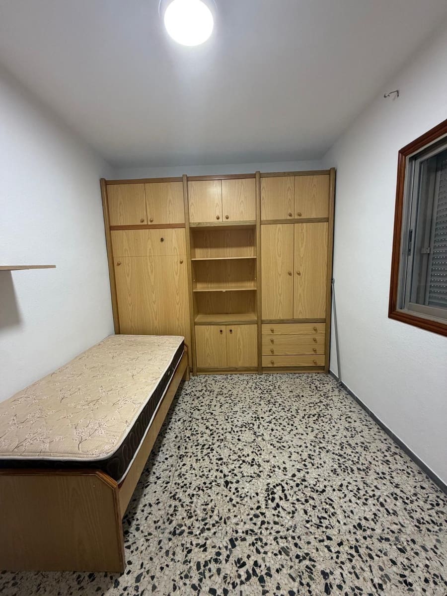 3 soveværelse Lejlighed til salg i San Cristobal de La Laguna med garage - € 325.000 (Ref: 9794639)