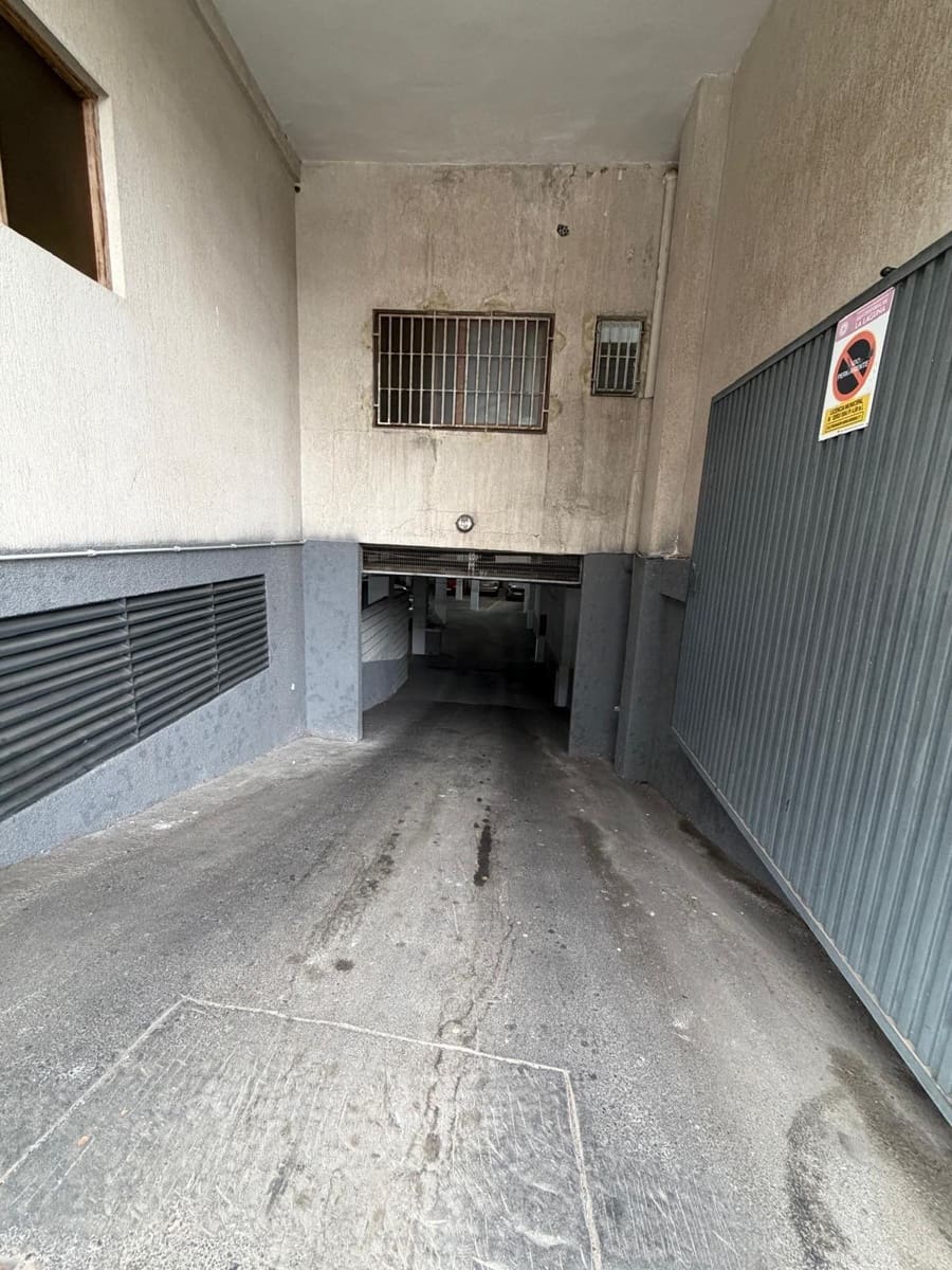 3 soveværelse Lejlighed til salg i San Cristobal de La Laguna med garage - € 325.000 (Ref: 9794639)