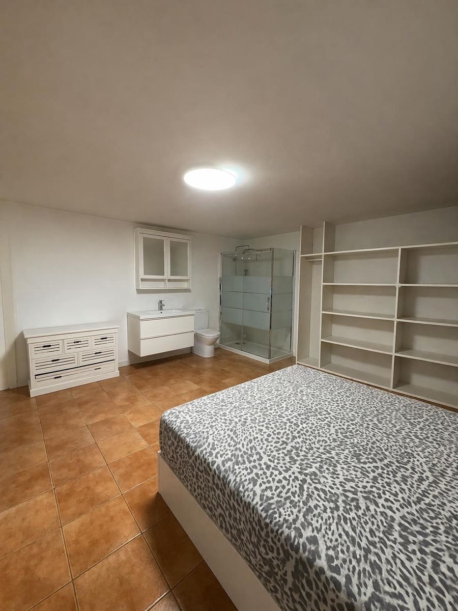 4 chambre Villa/Maison Mitoyenne à vendre à Candelaria avec garage - 460 000 € (Ref: 9797107)