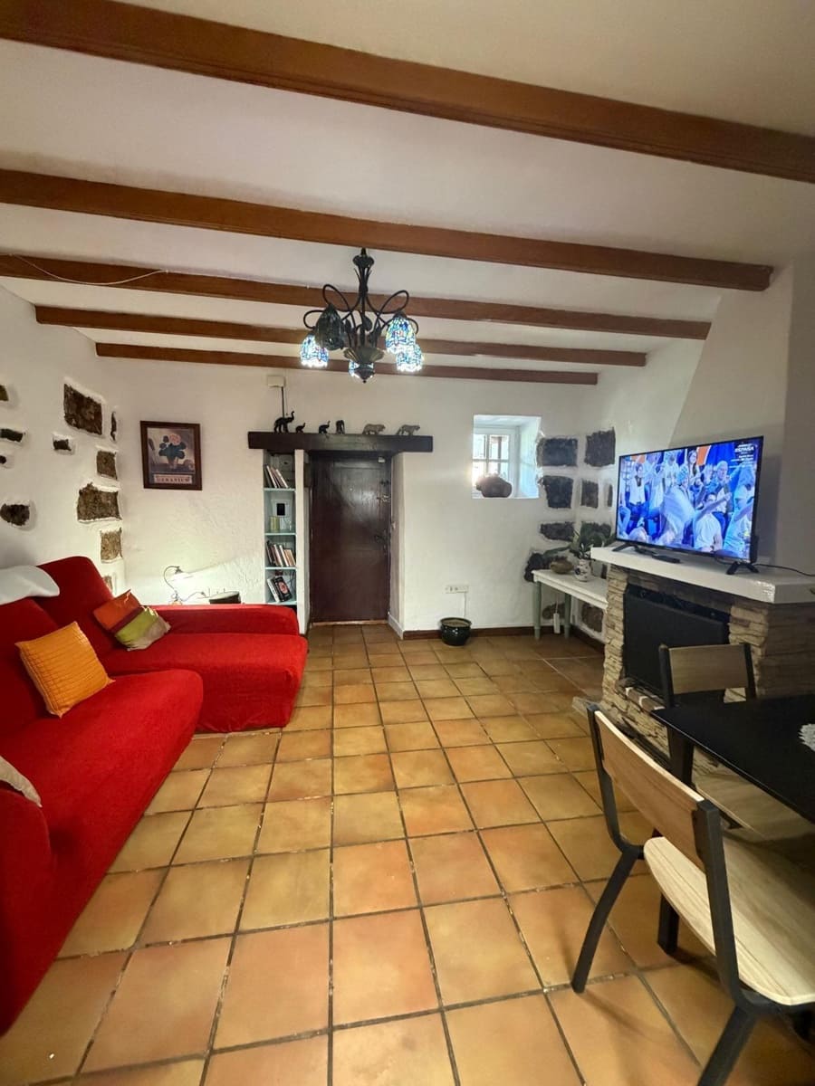 2 slaapkamer Huis te koop in Tegueste - € 250.000 (Ref: 9799259)