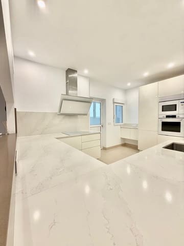 Piso de 2 habitaciones en Zona Centro, Santa Cruz de Tenerife en venta - 450.000 € (Ref: 9818226)