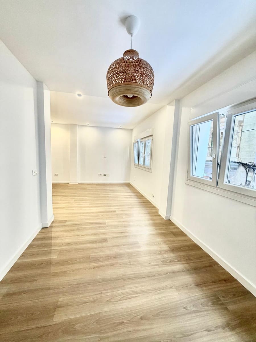 Piso de 2 habitaciones en Santa Cruz de Tenerife en venta - 450.000 € (Ref: 9818226)