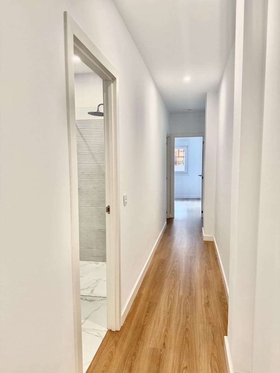 Piso de 2 habitaciones en Santa Cruz de Tenerife en venta - 450.000 € (Ref: 9818226)