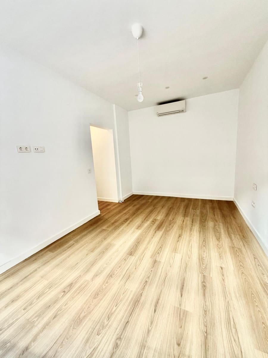 Piso de 2 habitaciones en Santa Cruz de Tenerife en venta - 450.000 € (Ref: 9818226)