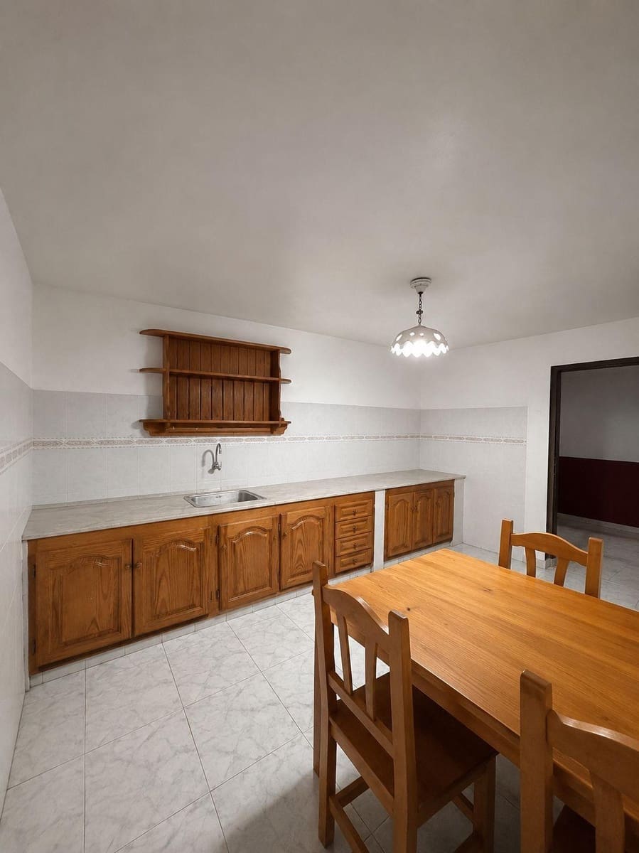Casa de 3 habitaciones en San Cristóbal de La Laguna en venta con garaje - 190.000 € (Ref: 9861873)
