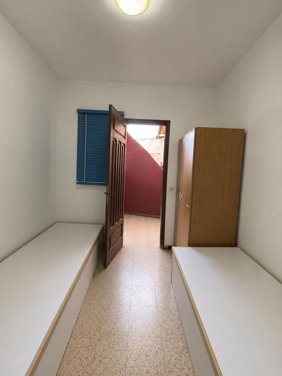 Casa de 3 habitaciones en San Cristóbal de La Laguna en venta con garaje - 190.000 € (Ref: 9861873)