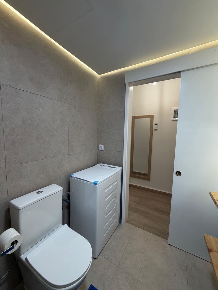 Studio te koop in Puerto de la Cruz met zwembad garage - € 199.000 (Ref: 9896348)