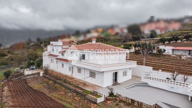 7 sypialnia Dom na sprzedaż w La Orotava z garażem - 1 550 000 € (Ref: 9628356)