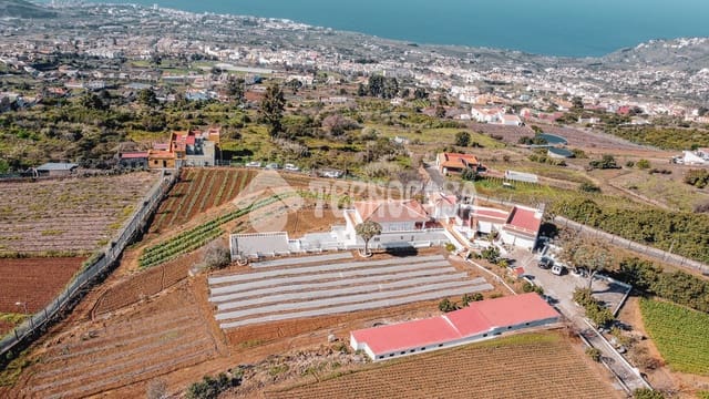 7 sypialnia Dom na sprzedaż w La Orotava z garażem - 1 550 000 € (Ref: 9628356)