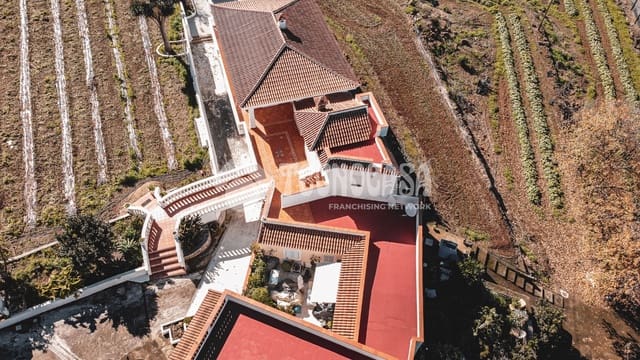 7 sypialnia Dom na sprzedaż w La Orotava z garażem - 1 550 000 € (Ref: 9628356)