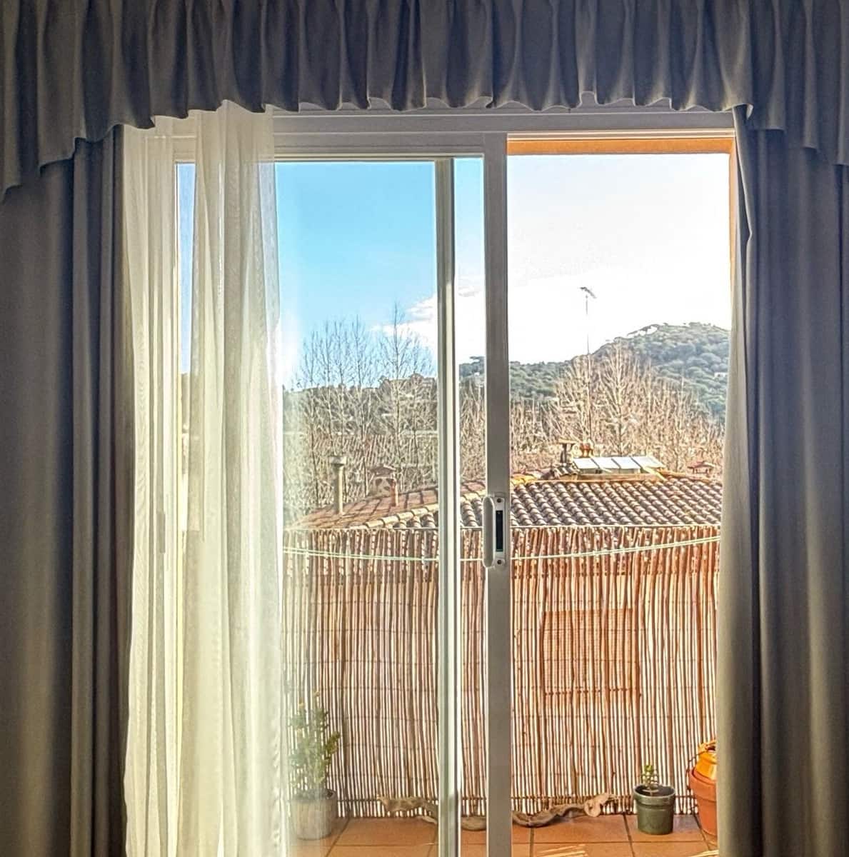 3 bedroom Penthouse for sale in Vallromanes with garage - € 350,000 (Ref: 9665725)