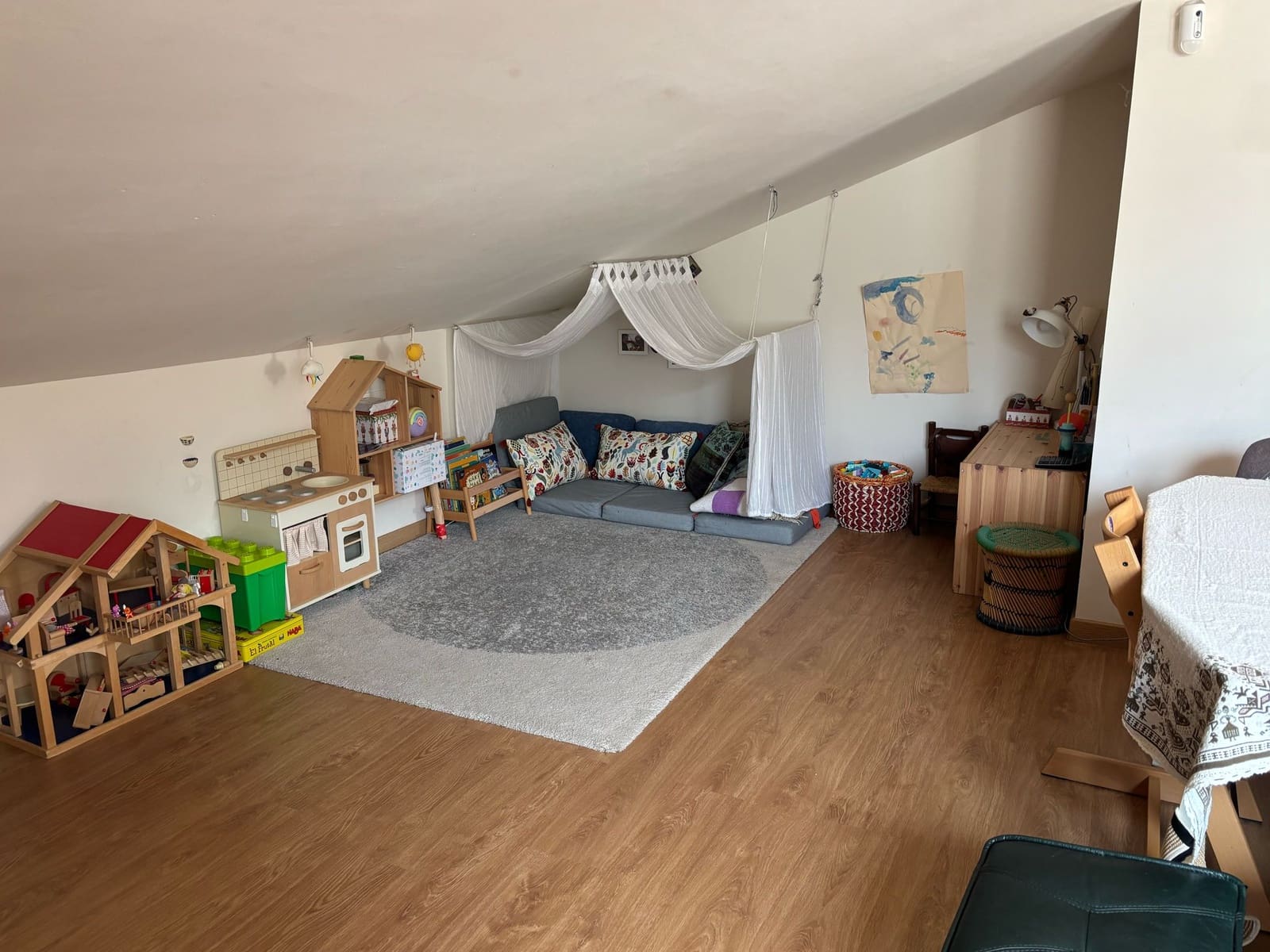 3 bedroom Penthouse for sale in Vallromanes with garage - € 350,000 (Ref: 9665725)