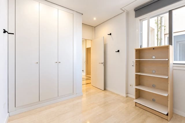 4 soveværelse Lejlighed til leje i Valencia by - € 3.400 (Ref: 10140266)