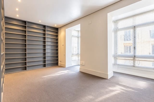 4 soveværelse Lejlighed til leje i Valencia by - € 3.400 (Ref: 10140266)