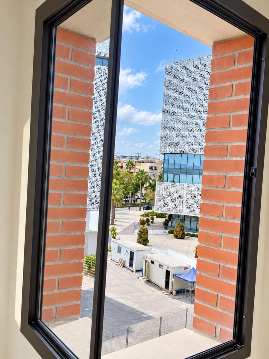 2 soveværelse Lejlighed til salg i Estepona med garage - € 495.000 (Ref: 10165385)