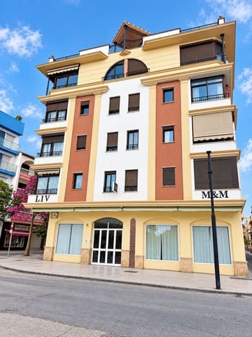 2 soverom Leilighet til salgs i Centro, Estepona med garasje - € 495 000 (Ref: 10165385)