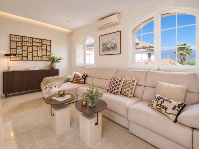 5 chambre Villa/Maison à vendre à La Cala de Mijas, Mijas avec piscine garage - 1 975 000 € (Ref: 10166972)
