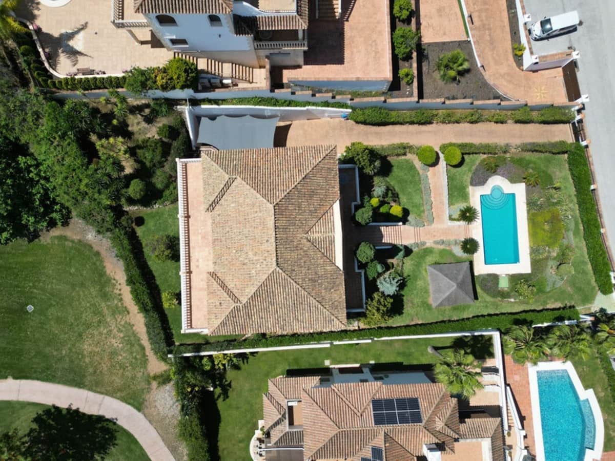 5 soveværelse Villa til salg i La Cala de Mijas med swimmingpool garage - € 1.975.000 (Ref: 10166972)