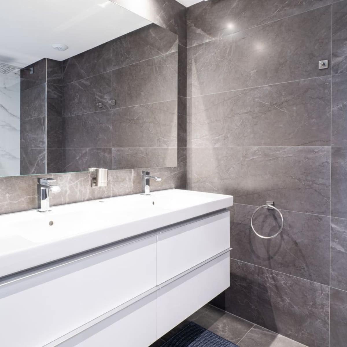 2 sovrum Lägenhet till salu i Sotogrande med pool garage - 525 000 € (Ref: 9666981)