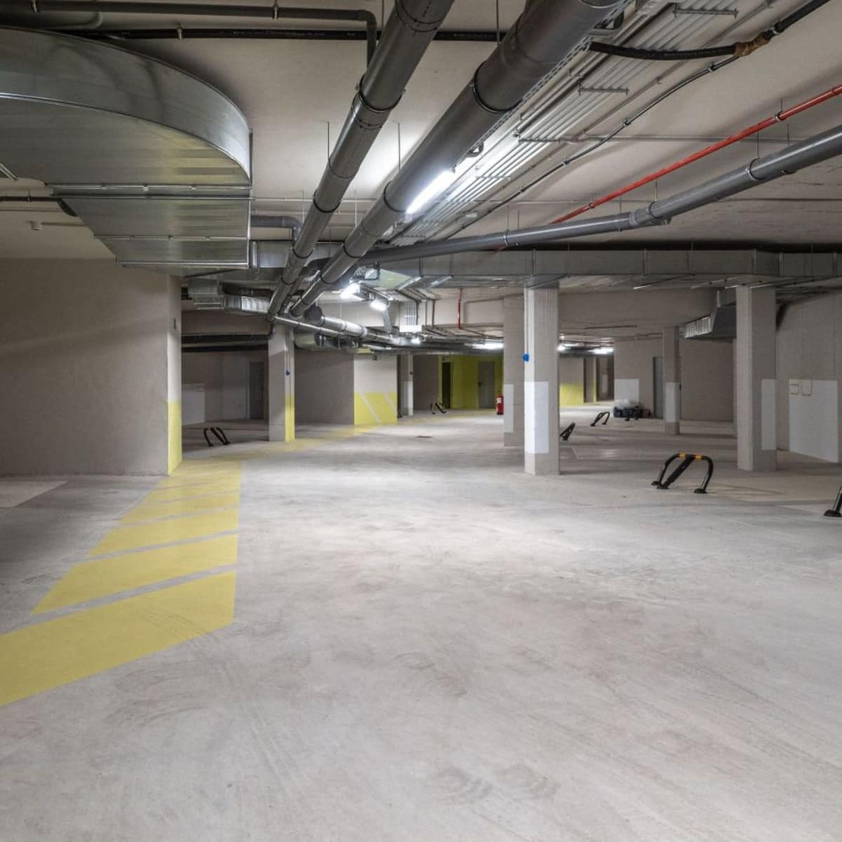 2 sovrum Lägenhet till salu i Sotogrande med pool garage - 525 000 € (Ref: 9666981)