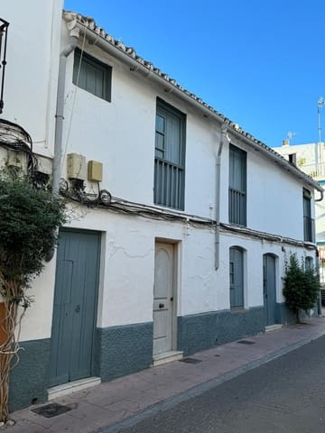 6 camera da letto Casa in vendita in Estepona - 675.000 € (Rif: 9666982)