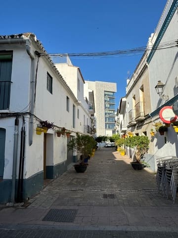 6 camera da letto Casa in vendita in Estepona - 675.000 € (Rif: 9666982)