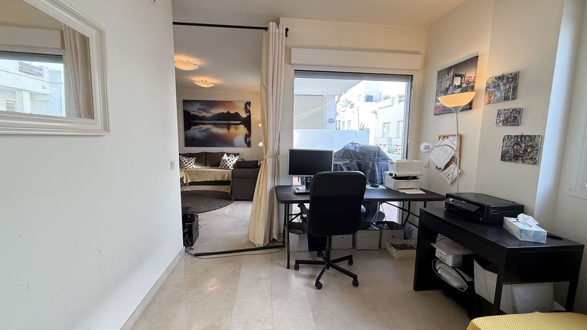 4 slaapkamer Appartement te koop in Estepona met zwembad garage - € 325.000 (Ref: 9683292)