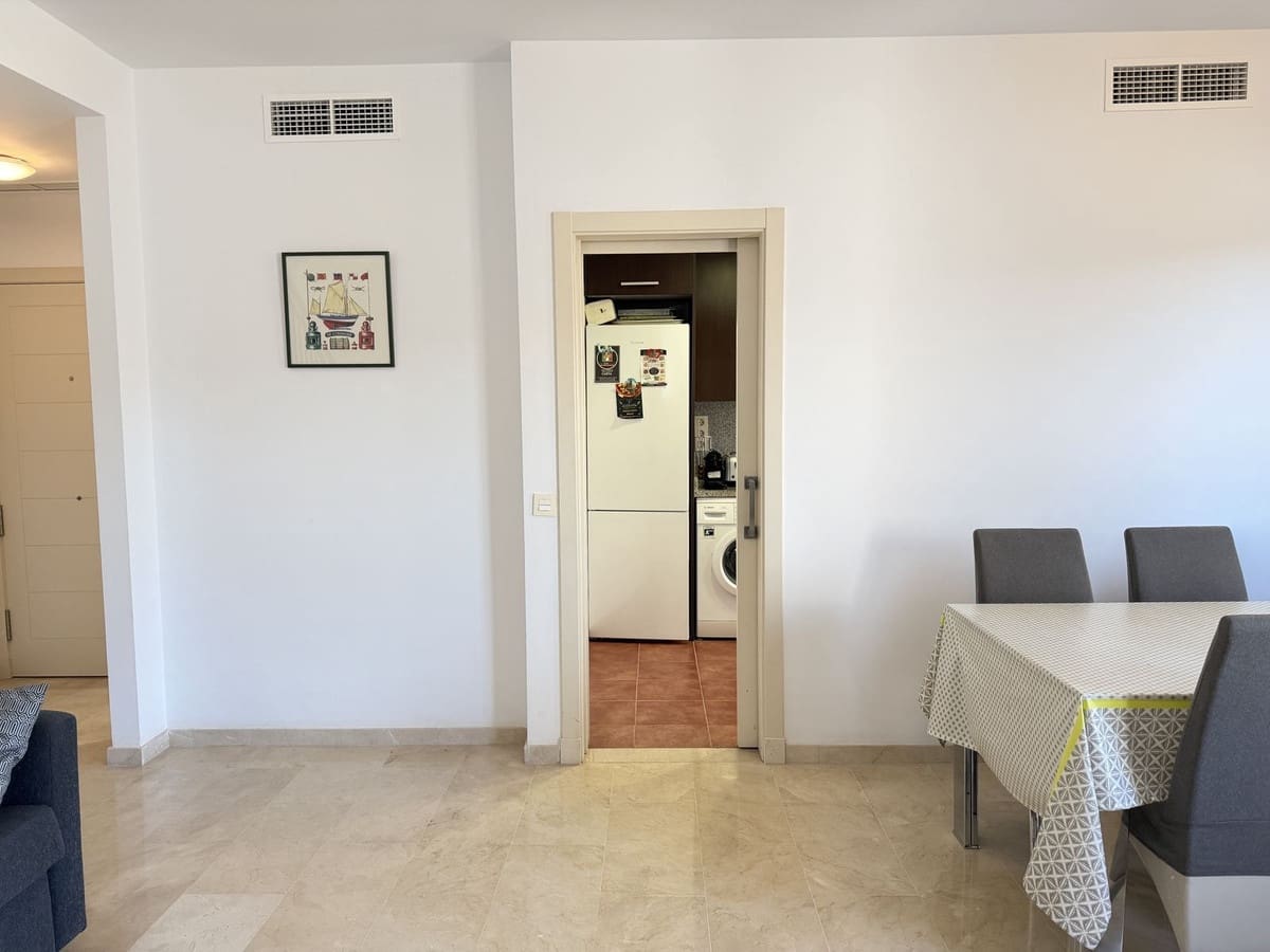 3 bedroom Apartment for sale in Estepona with pool garage - € 315,000 (Ref: 9683293)