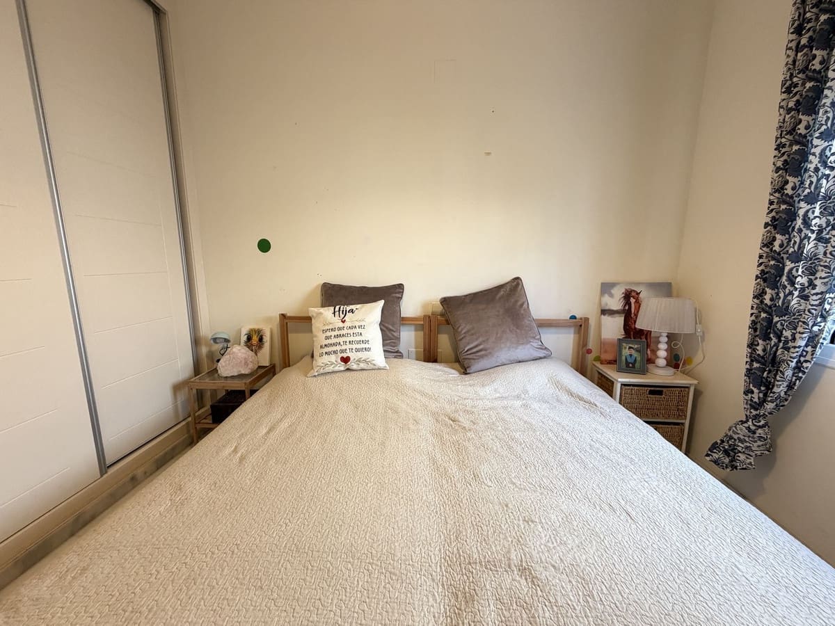 2 slaapkamer Appartement te koop in Estepona met zwembad garage - € 245.000 (Ref: 9683294)