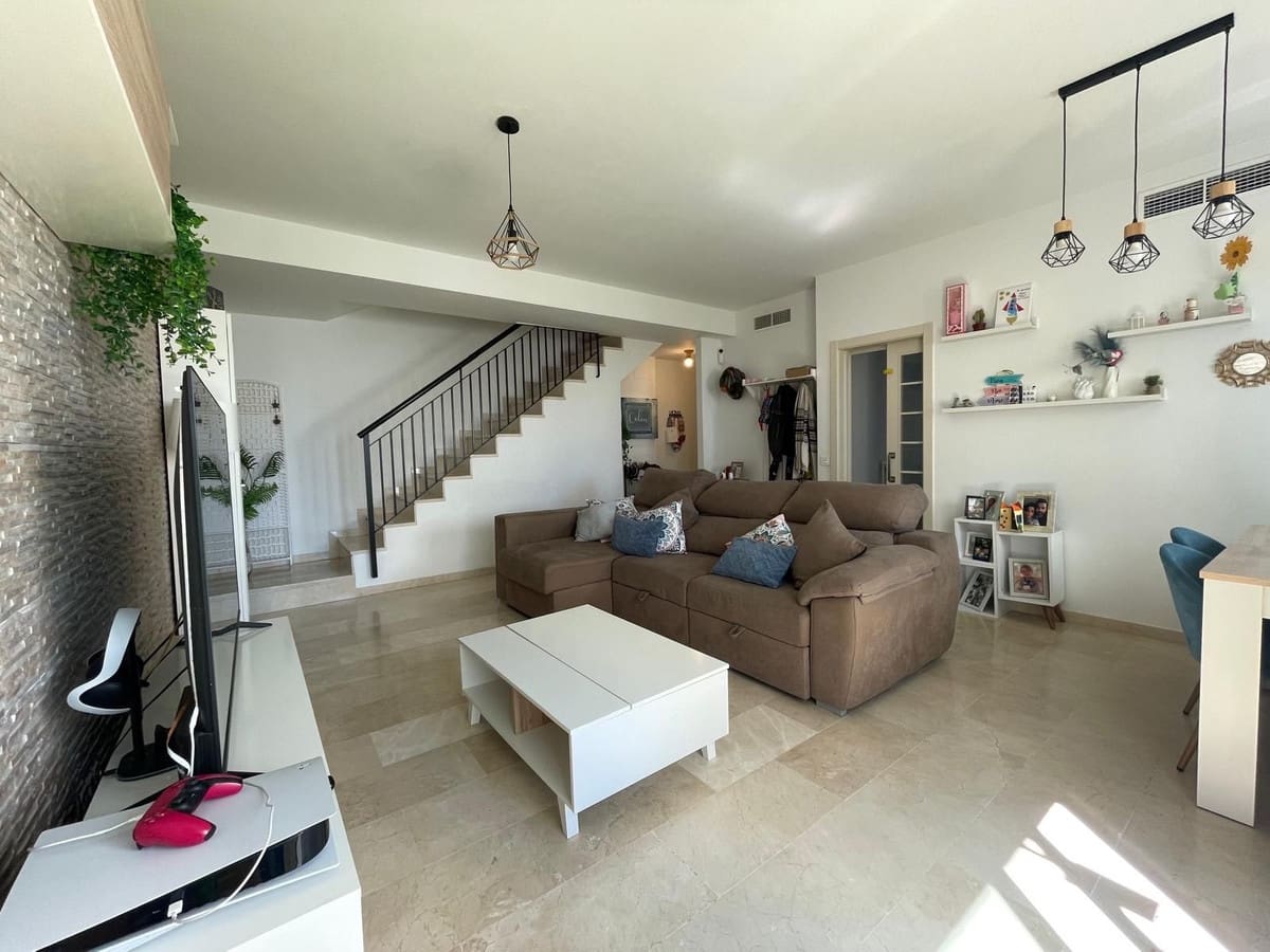 3 camera da letto Appartamento in vendita in Estepona con piscina garage - 318.000 € (Rif: 9687552)