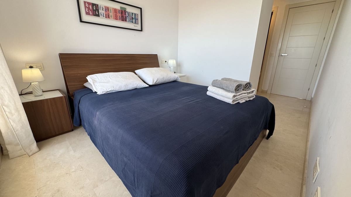 2 chambre Appartement à vendre à Estepona avec piscine garage - 345 000 € (Ref: 9750942)