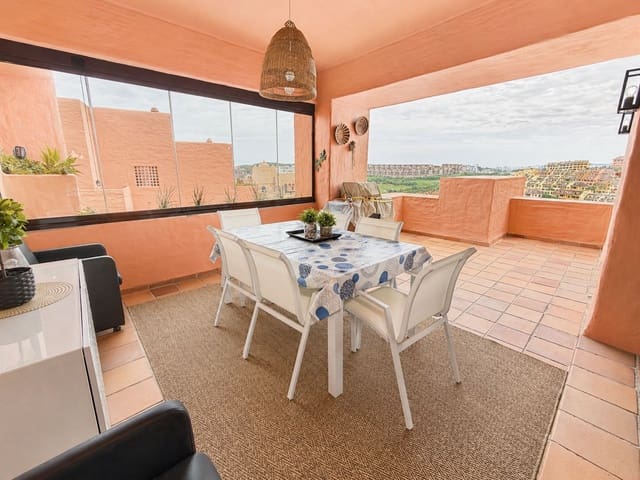 3 sypialnia Apartament na sprzedaż w La Duquesa / Puerto de la Duquesa, Manilva z basenem garażem - 369 000 € (Ref: 9814019)