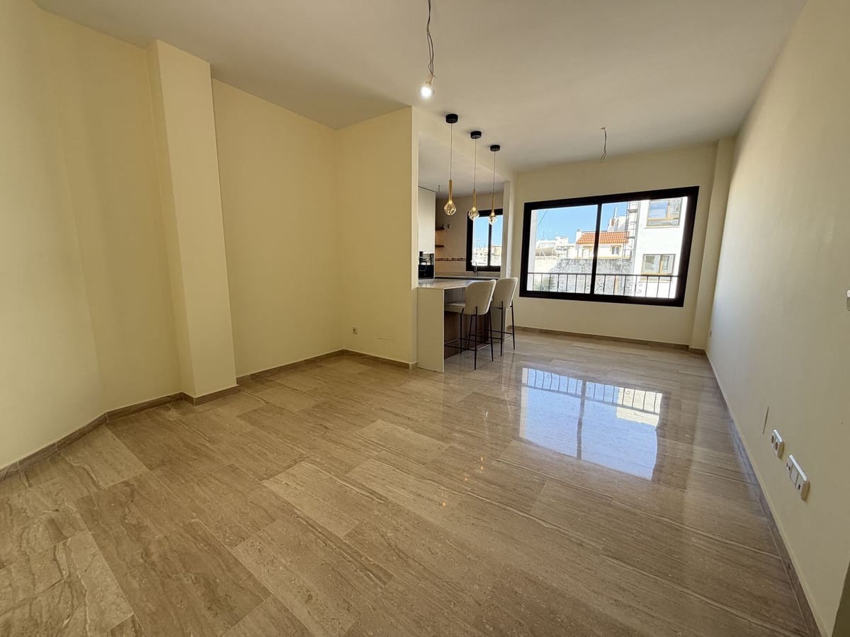 2 sovrum Lägenhet till salu i Estepona - 475 000 € (Ref: 9958318)