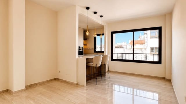 2 bedroom Apartment for sale in Estepona - € 475,000 (Ref: 9958318)